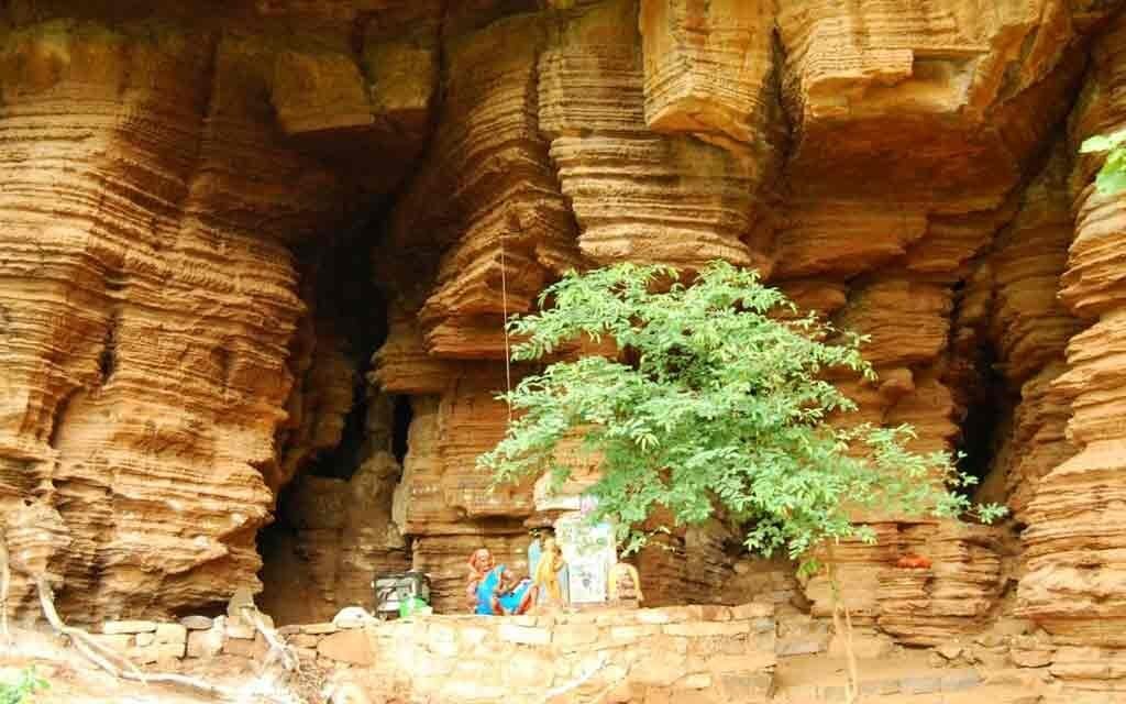 akka-mahadevi-caves-srisailam